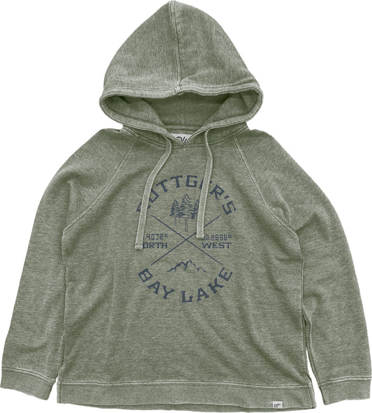 Ruttger's Chess Match Pines Hood - Woodland