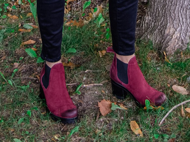 Flight Boot - Red