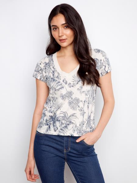 Versailles V-Neck Tee
