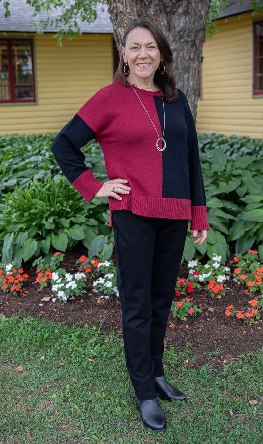 Ying Yang Pullover