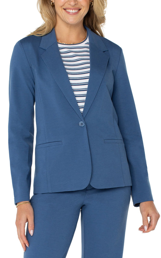Fitted Blazer